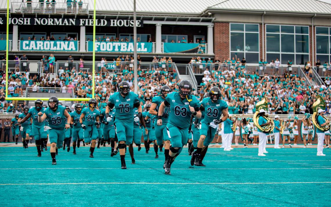 Blessed and Honored to receive an offer from Coastal Carolina! <a href="/CoachParks84/">Coach Parks</a> <a href="/CoastalFootball/">Coastal Football</a> @river_boyz1 <a href="/CoachHeadley/">Ian Headley</a> 
#BALLATTHEBEACH