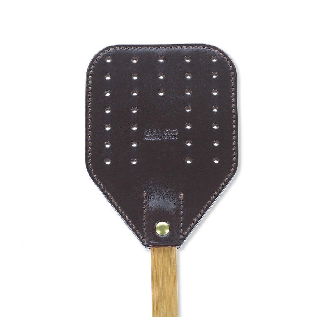 galcogunleather's tweet photo. FLYSWATTER

Crush 'em with class!

We at Galco don't always focus on pests of the two-legged variety. Our deluxe Flyswatter helps you bring down adversaries with six and eight legs, too.

Order one now: https://t.co/9e5axFpl7c

#flyswatter #giftidea #spring #bugs #flys #leather https://t.co/cdwApgNjZ5