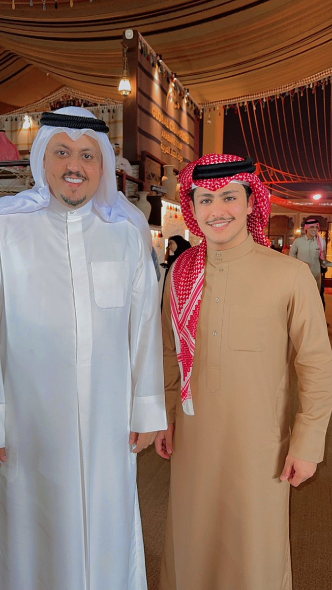 6na112's tweet photo. صورة تجمعني مع الشيخ / حمد المالك الصباح https://t.co/C7ju3rnWpv