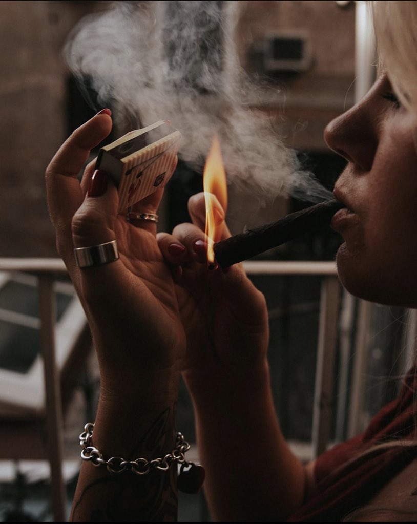 DynamiteNWhisky's tweet photo. Death didn’t come for you, I did. Your number is up when the check clears. 

• Assassin.
• Dark Princesses of Manhattan.
• Trigger warnings.
• Mature Content.
• RP 21+ 
• SL under pinned tweet. https://t.co/nHfuxWGN6M