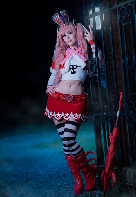 Perona was my first One Piece cosplay, I think this year I'll do my next! Who else would you like to