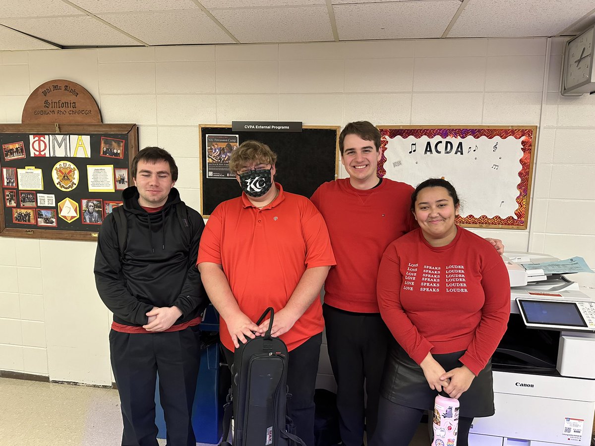 DeKalb, IL High School Bands tweet media