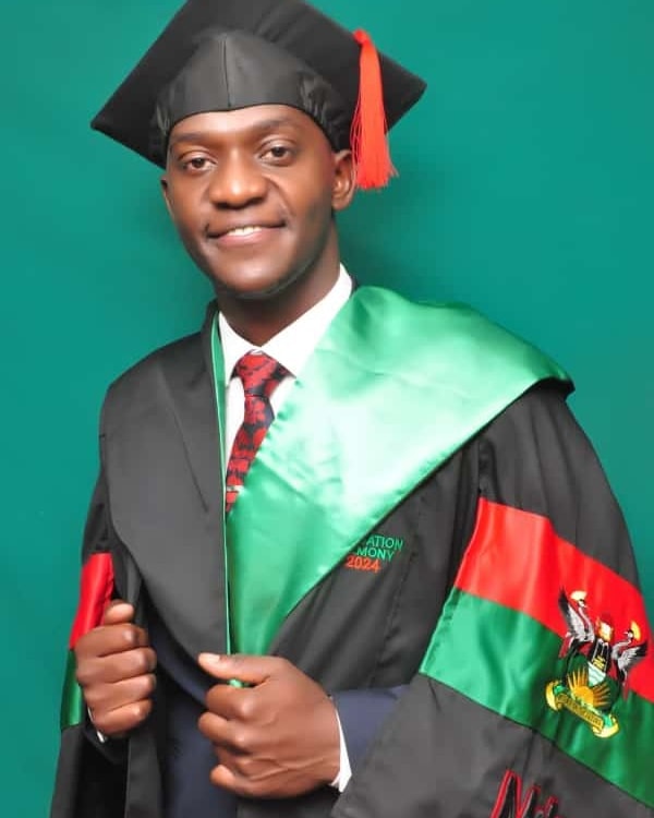 As OCOU Family we celebrate and congratulate our members #Youthlougue who have taken a step in their lives in the line of Academics. Your Professionals are key to the society & to serving God's people. We wish you the best Congratulations @Makerere       #Digitalwitnessing