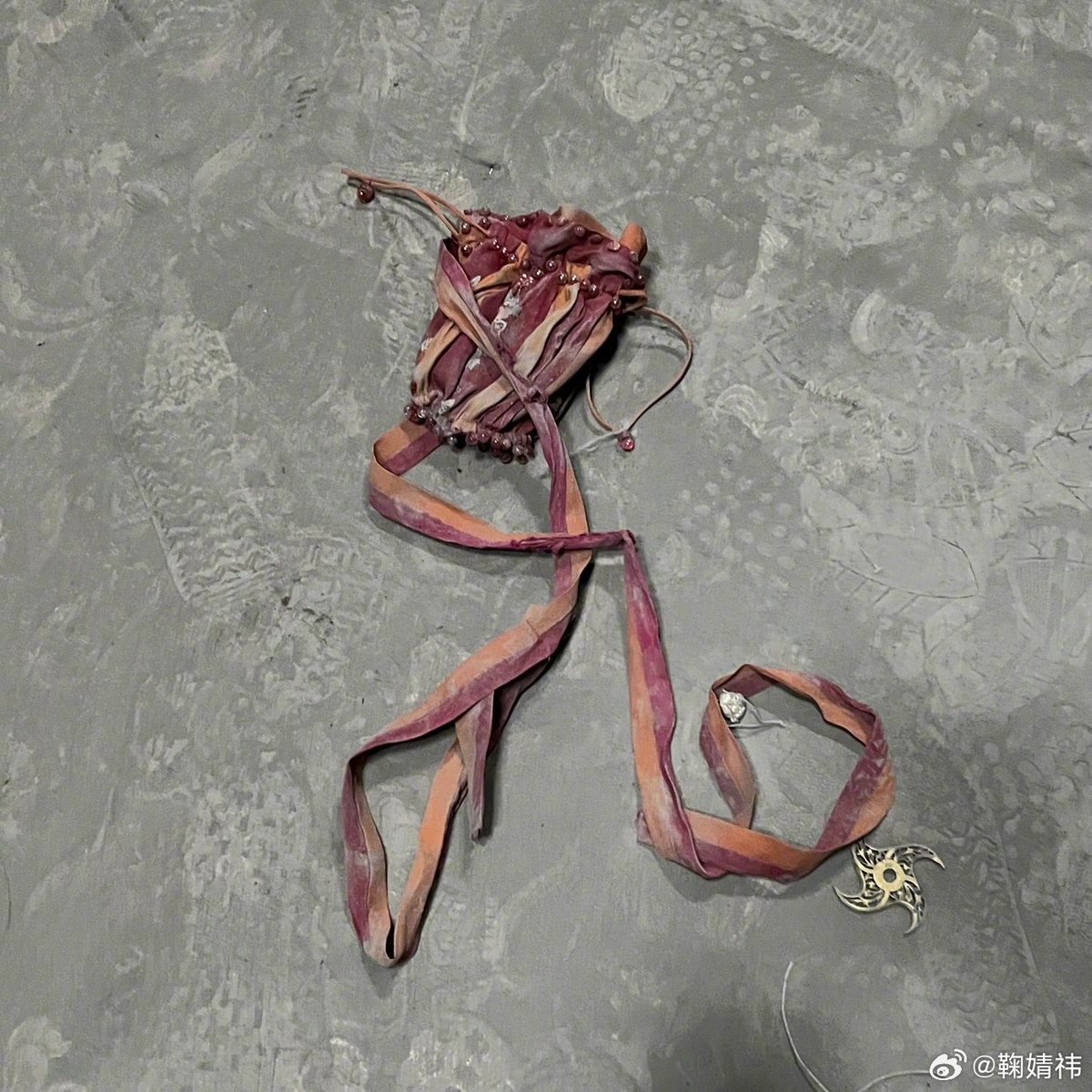 纱纱下线了，鞠妈下一次见面快点来😭 https://t.co/dgkgPCTCFT
