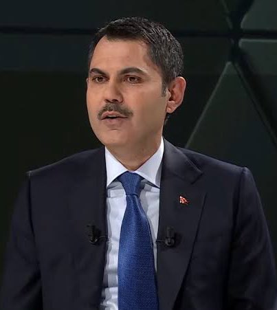 Ümit Özdağ'dan Murat Kurum'a: “Bakanlıkta depreme önlem almayan, İstanbul'u yönetemez!”