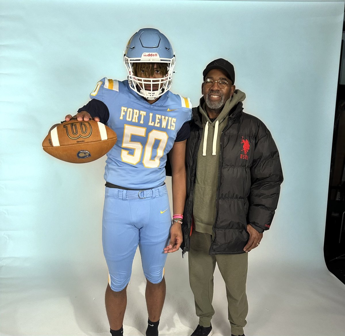 I am excited to announce my academic and athletic commitment to Fort Lewis College. Thank you to my parents, my coaches, and my peers for pushing me to this point. Now let’s get to work‼️ <a href="/CoachRuemp/">Stephen Ruempolhamer🏈</a> <a href="/Leabre_Mcneal/">Leabre McNeal, MBA</a> <a href="/FLCFootball/">FLC Football</a> <a href="/Coach_SBrown/">Spencer Brown</a> <a href="/TheCoach7Bible/">Jordan Bible</a>