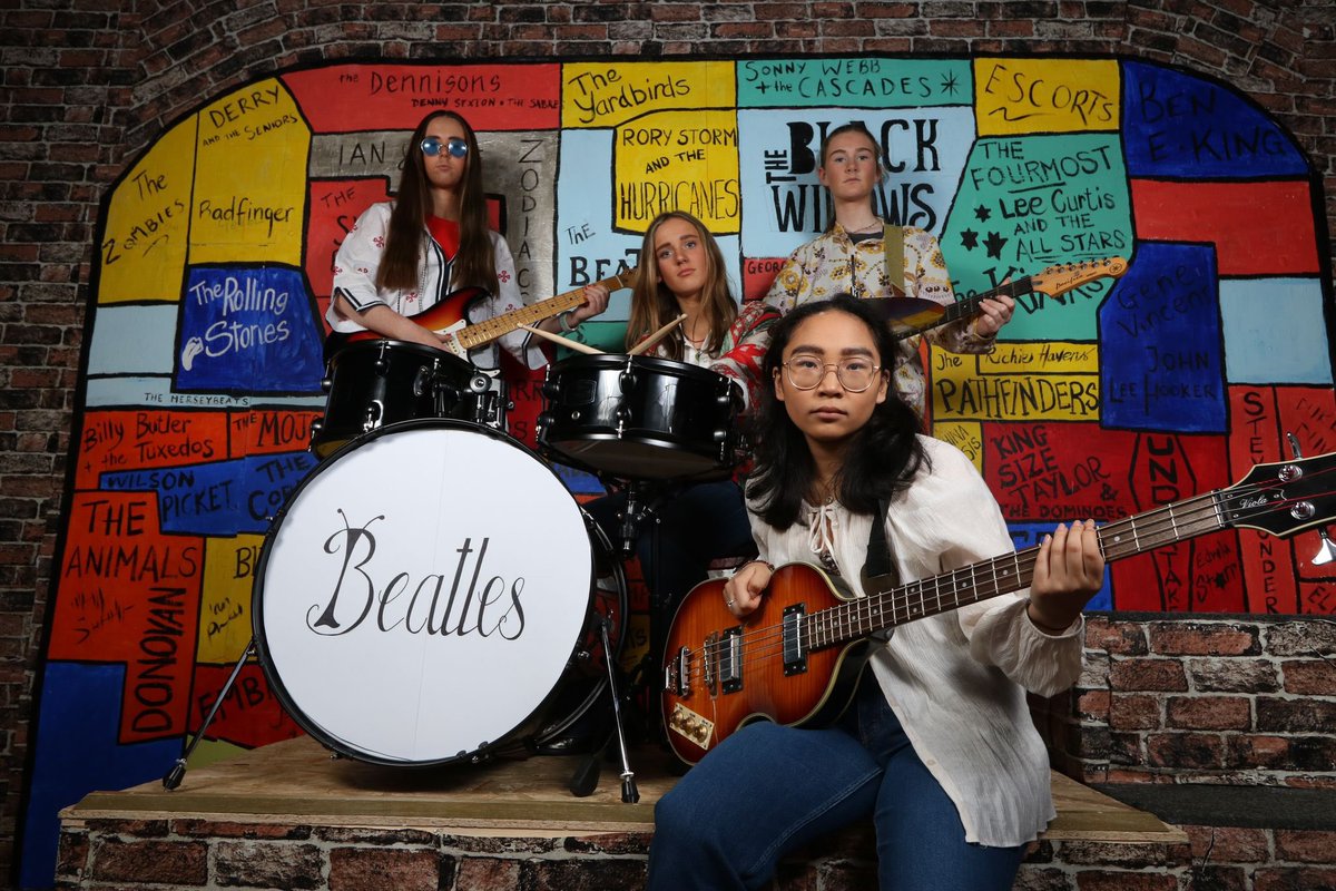 Holy Child Killiney tweet media