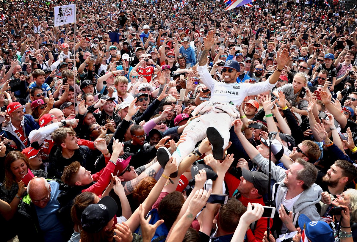 F1's tweet photo. https://t.co/8aDwn2j8SR