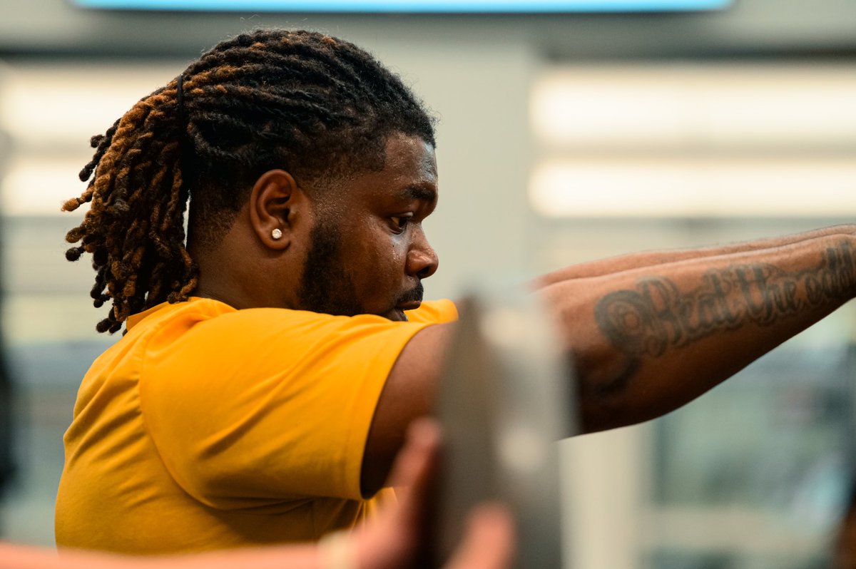 GoMocsFB's tweet photo. Weekday work 💪

#GoMocsFB x #ClimbTheMtn https://t.co/imdLjn9myN