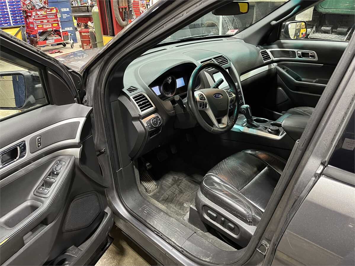 municibid's tweet photo. Unlock the possibilities of this 2013 Ford Explorer XLT boasting 146,221 miles. Ready for some TLC to bring it back to its prime. ๐โจ https://t.co/CNof6X8pTS
๐Littleton, MA
#FordExplorer #ProjectCar #TLCNeeded #Suv #Ford #Explorer #adventure #policevehicle #policecar https://t.co/4Ysgm182Au