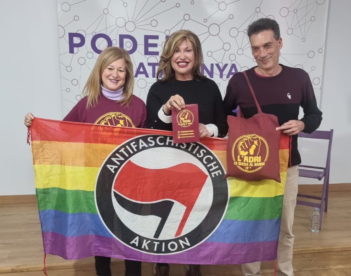 CambrolleMar's tweet image. Gente bonita, inconformista, llena de amor y que creen que PODEMOS cambiar esta sociedad para que seamos IGUALES y felices desde nuestras diferencias humanas!! #ConTodoYParaTodas