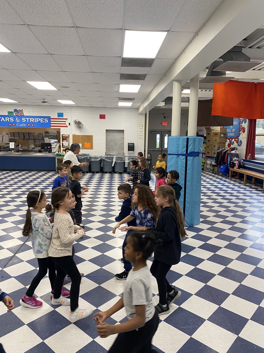 It’s dance week at Betsy Ross!!  Today <a href="/MsEngstrom1stgr/">Stephanie Engstrom</a> class had a special guest dance with us!!  <a href="/BetsyRossMahwah/">Betsy Ross School</a>   #mahwahconnects.