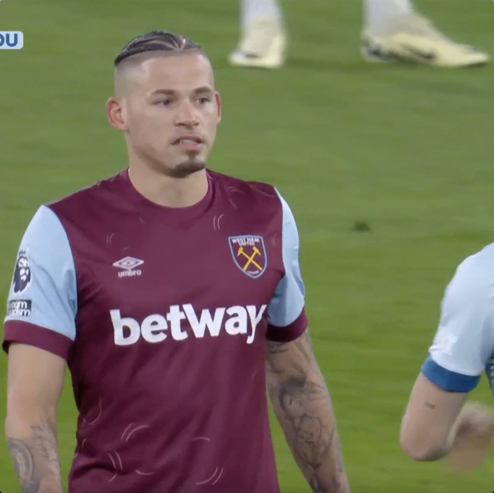 Disaster for West Ham. 😳Kalvin Phillips' debut for the Irons is off to a rough start as he gives away possession in his own box, allowing Dominic Solanke to pounce!