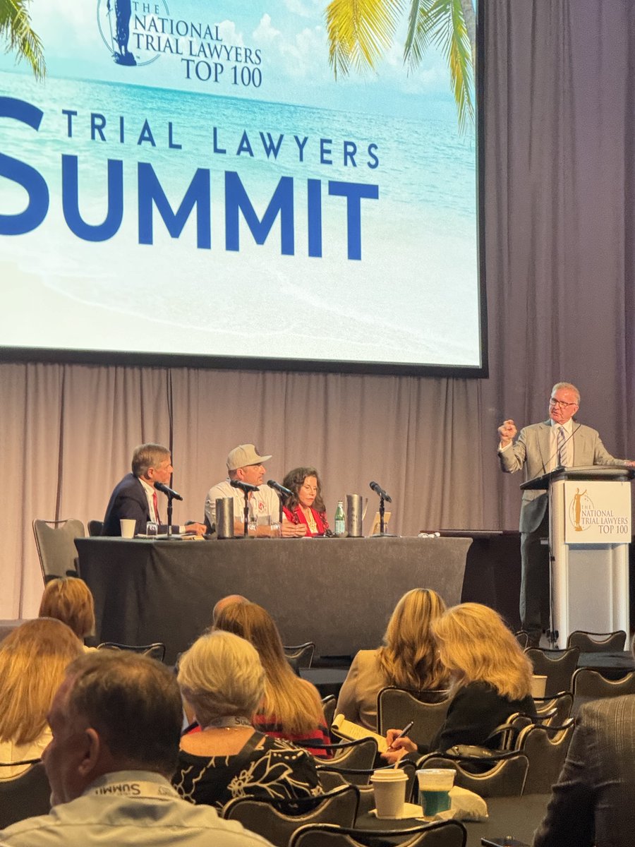 DLMarketingInc's tweet photo. Delighted to be a proud sponsor of the 2024 National Trial Lawyers Summit in Miami! Our team had a fantastic time connecting with clients and lawyers nationwide. #NTLSummit #DigitalLawMarketing https://t.co/s2KVQhBnrk