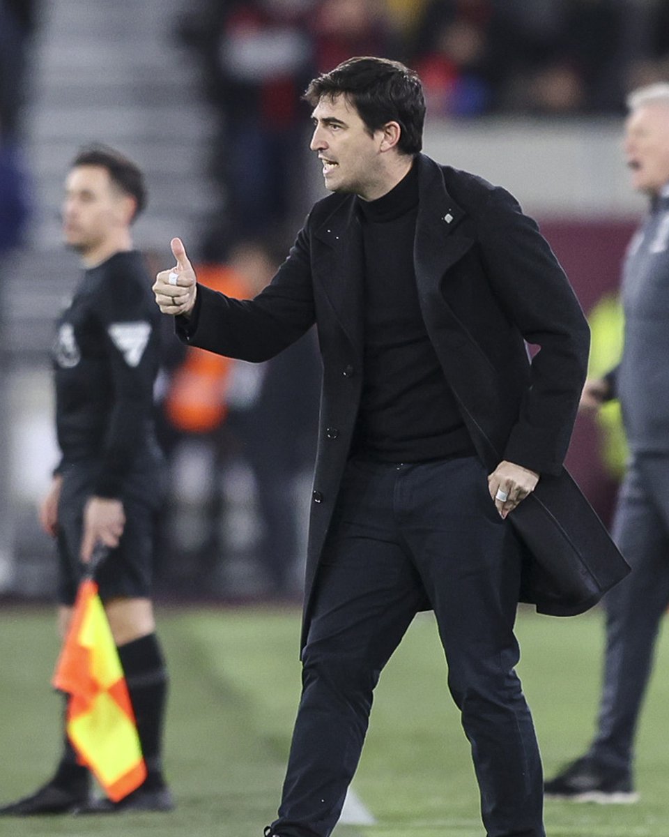 ⏱️ Half-time: West Ham 0-1 Bournemouth

Andoni Iraola will like what he's seen from his side as we reach the break at London Stadium

#WHUBOU