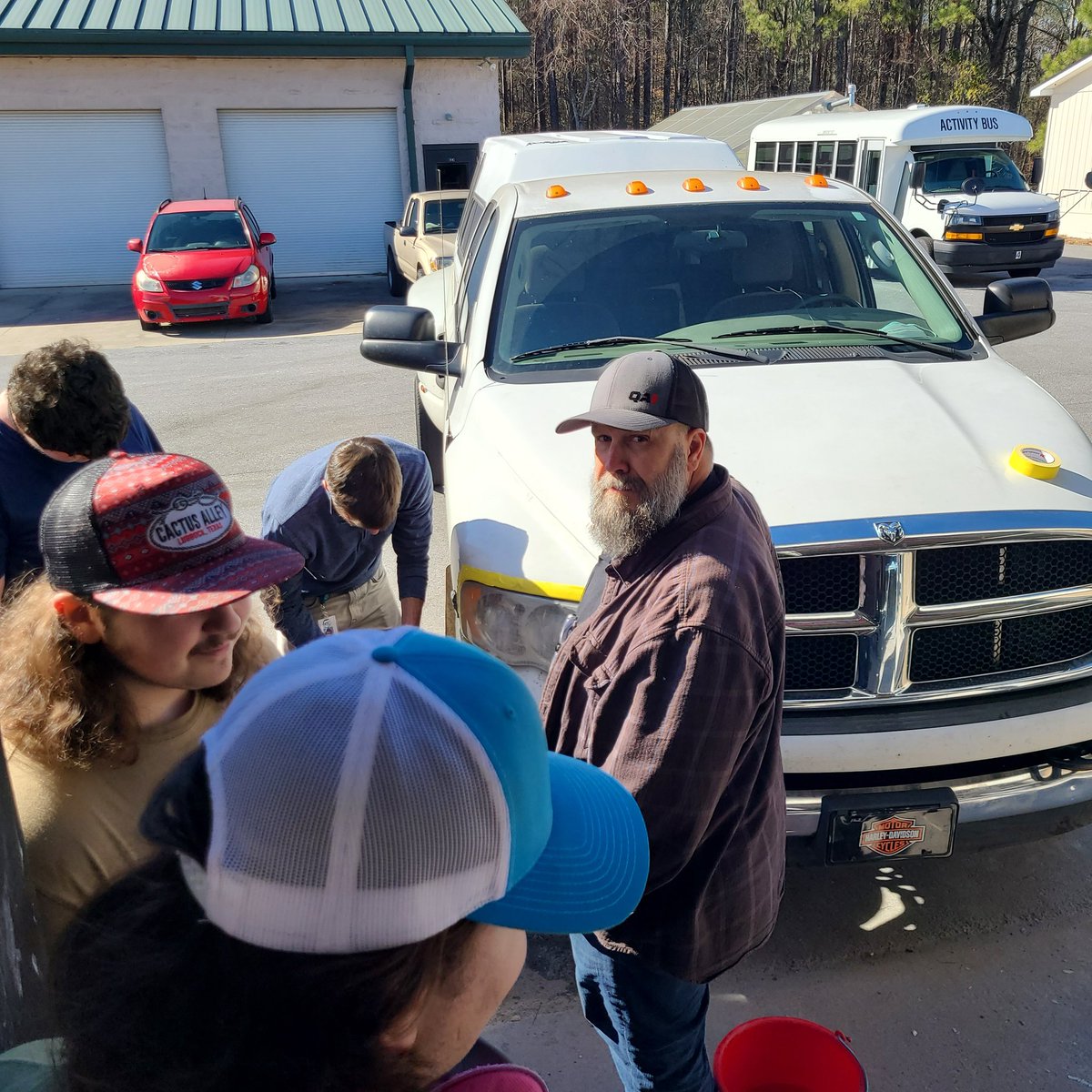 Auto tech and auto body students collaborate to get this truck going again and give the headlights a good polish!  #CTEinSC <a href="/Gwd50Schools/">Greenwood 50 Schools</a> <a href="/ASEtests/">ASE</a>