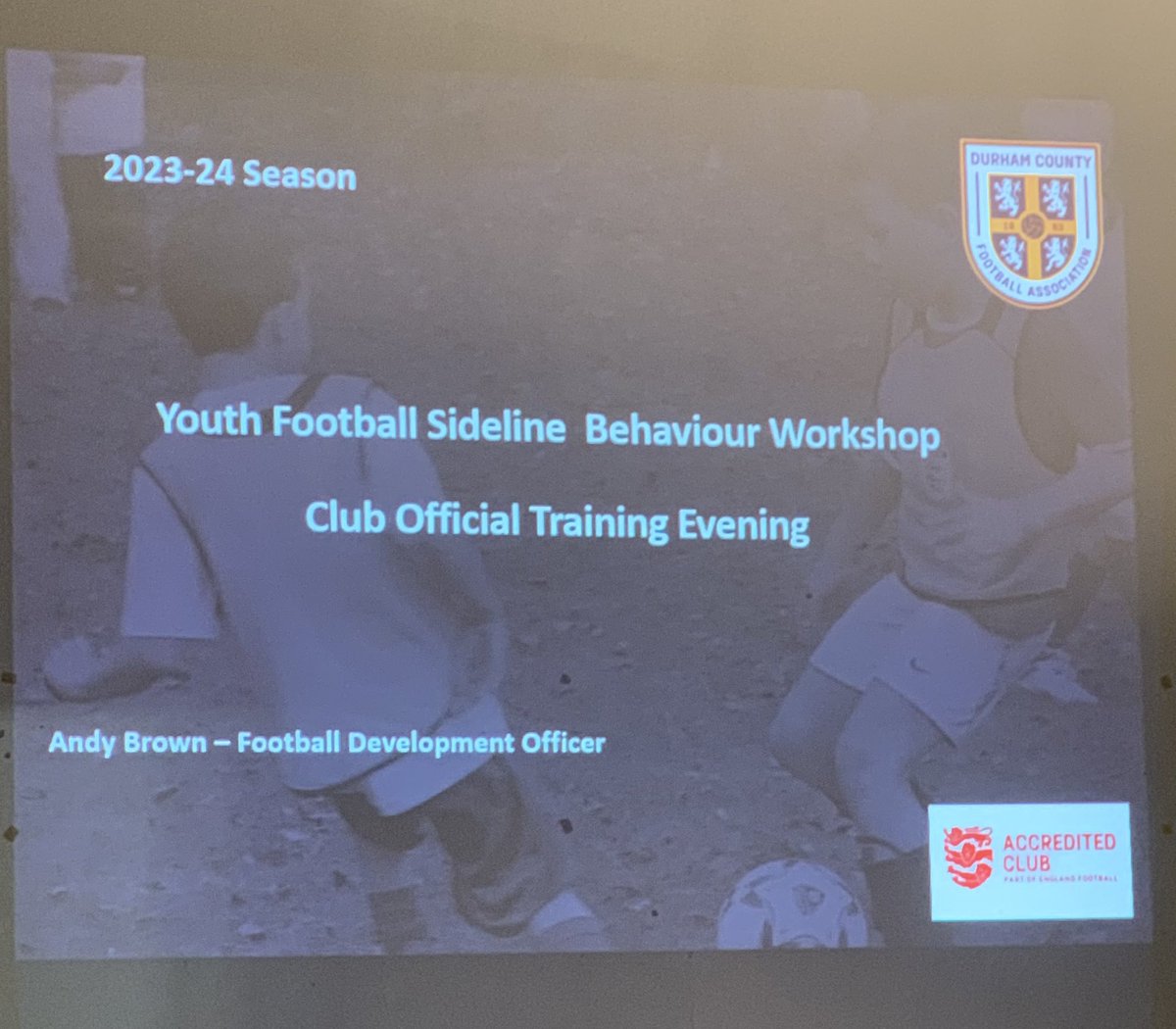 Another evening of valuable learning with <a href="/DurhamFA/">𝗗𝘂𝗿𝗵𝗮𝗺 𝗖𝗼𝘂𝗻𝘁𝘆 𝗙𝗔 ⚽️</a> ⚽️⚽️