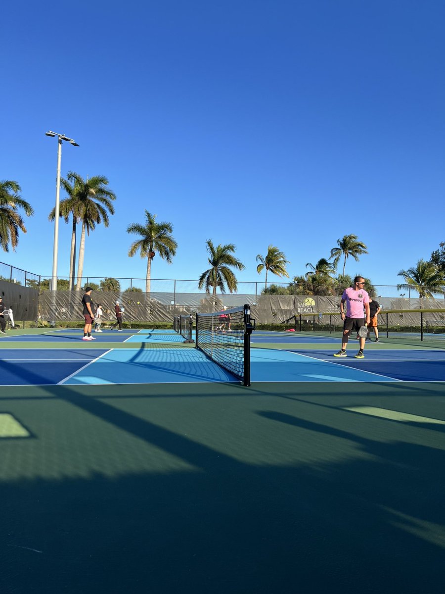 I’m almost certain I’m better than 95% of CT at pickleball.📏🫡👨🏽‍🍳