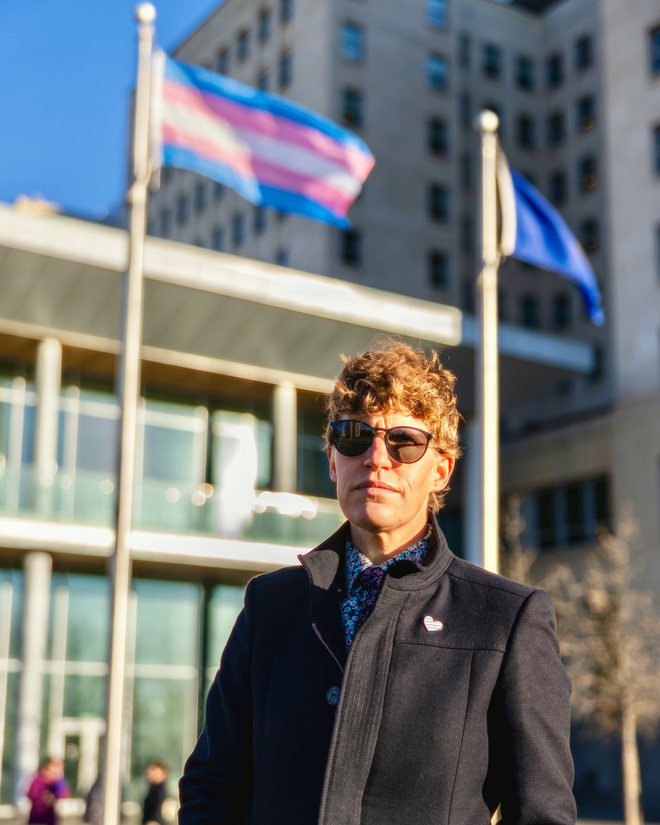 Janis Irwin tweet media