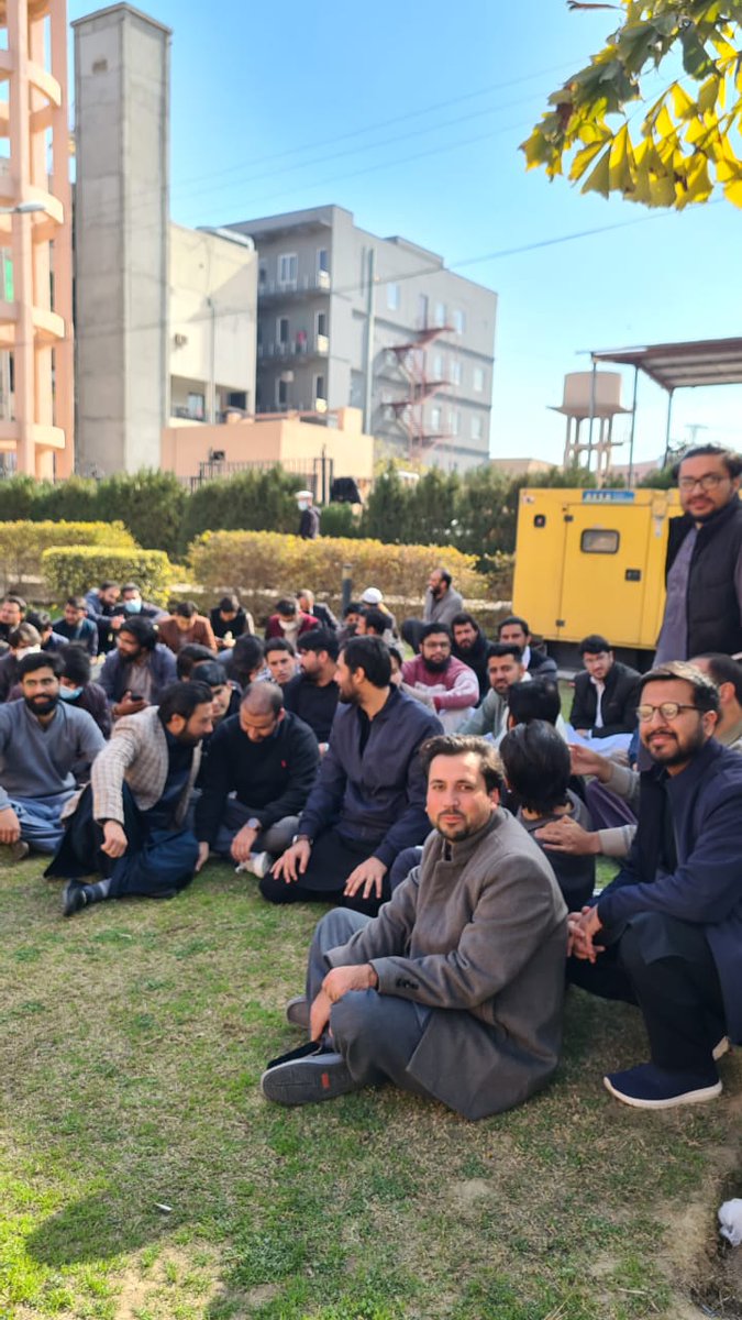 DrVilayat's tweet image. The great one is the one who does not hinder the freedom of others!!

#InductionforAll #YdarejectFcpsSlotsdecrease #YDApgmiDharna dAy9th 🚩✌️