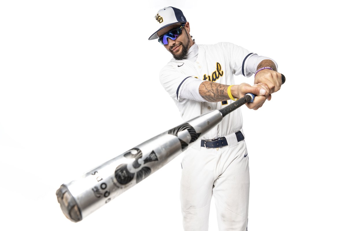 UCO Bronchos tweet media