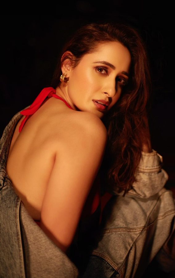 GFS1BtzWIAAkkgO?format=jpg&name=900x900