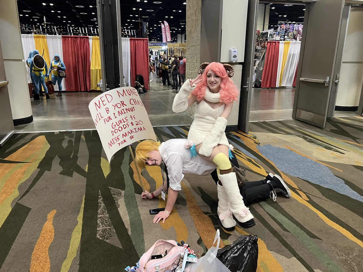 Mike_S_Thomas's tweet photo. $5 is $5 #MEGACONOrlando #chainsawman https://t.co/M3AwTcwfjo