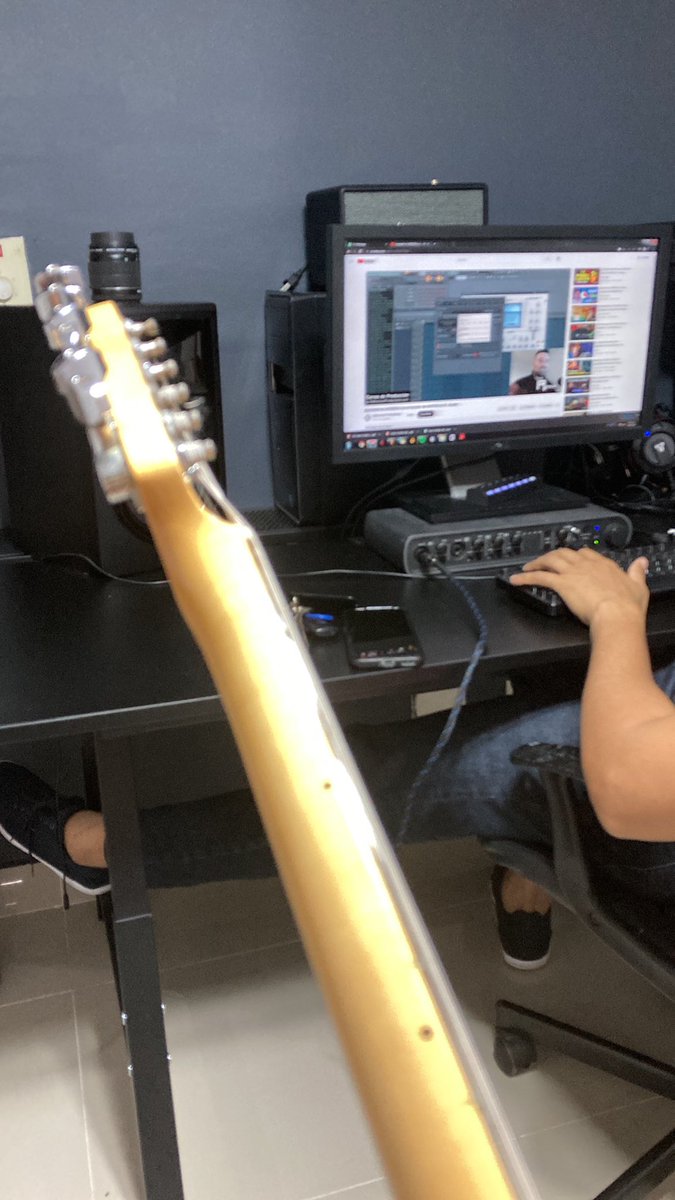 Soyelconderdtv tweet media