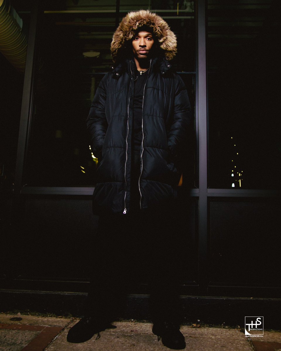 TonyHaute's tweet photo. Warmth afterhours 

#thsproductions #tonyhaute https://t.co/IwFLxtFbwL