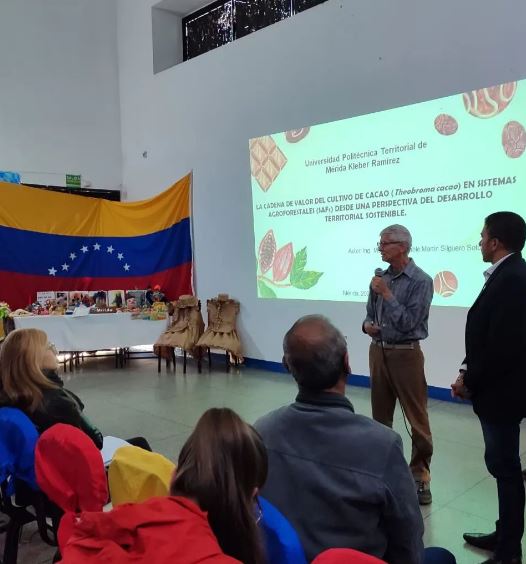 VrrAndes's tweet photo. #1Feb se desarrolló la IV Jornada de Formación en Turismo Rural Sostenible, evento que se viene impulsando durante los últimos 4 años y representa un referente institucional y formativo a nivel regional en materia de Turismo.
@Unefa_VEN
@R_Nicodemo
@NicolasMaduro 
@SalaUnefa https://t.co/enDntS6xQA