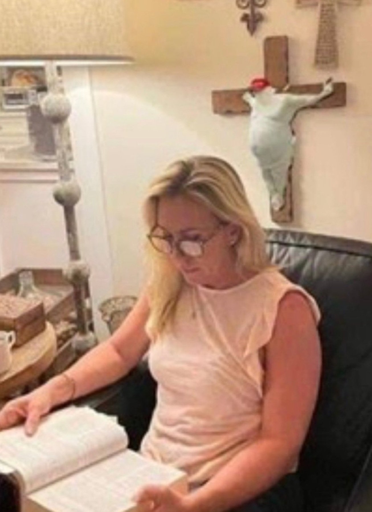 GFS3X2MXAAIVUOM?format=jpg&name=large