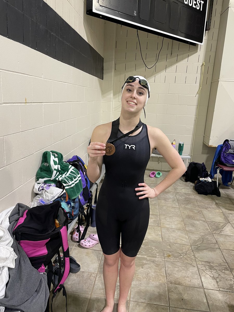 200 free: Evyn Lashley takes 13th &amp; Natalie Gronborg takes 10th! 

200 IM: Kelsey Morrison takes 11th, Lauren Callahan takes 9th &amp; Emerson Hicks takes 5th!