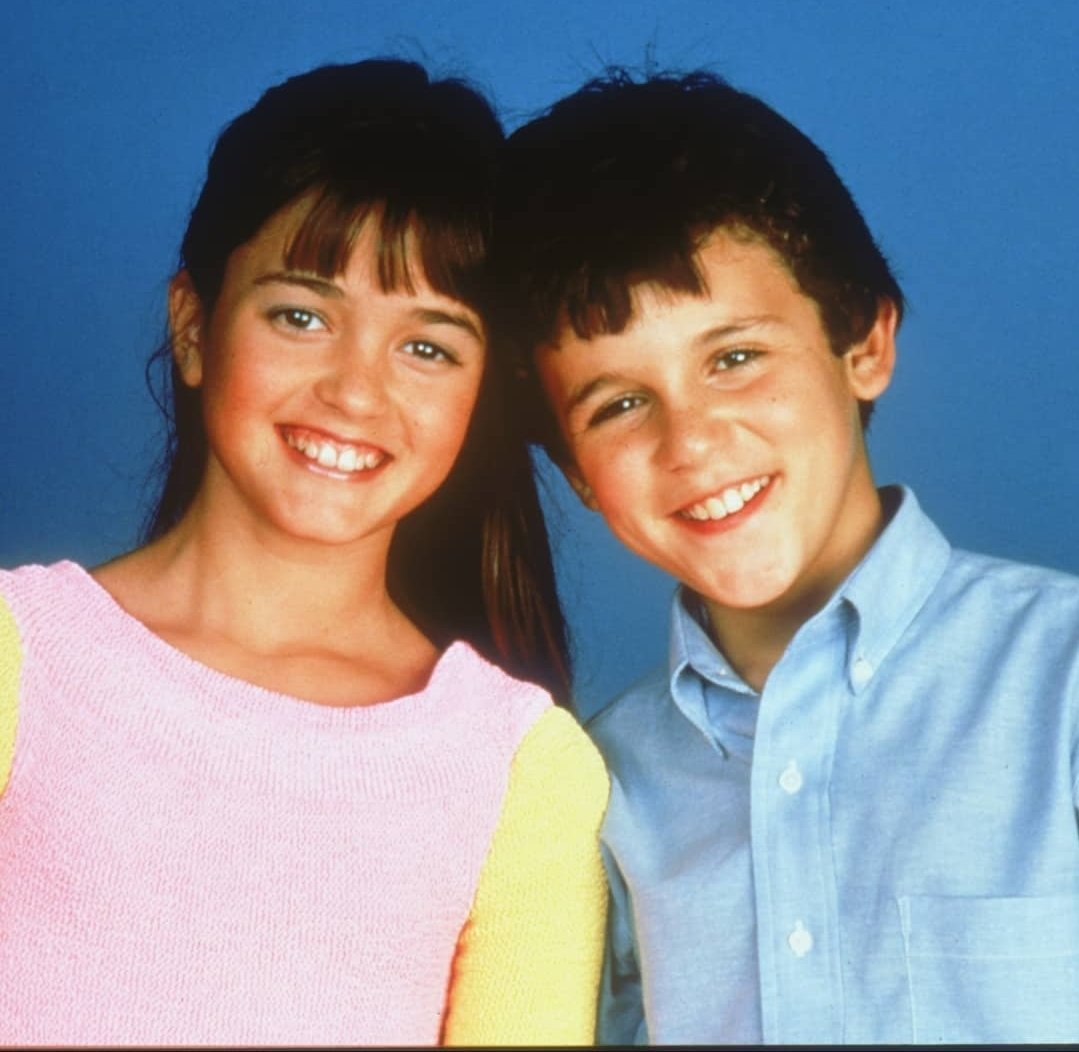 Wow... 36 years ago? Really?? 😋 Happy 36th Anniversary to #TheWonderYears, an incredibly special show to which I am eternally grateful - for everything it has meant to so many...! Share your favorite stories about the show below. 💕💕  #KevinAndWinnie #WinnieCooper #childactors