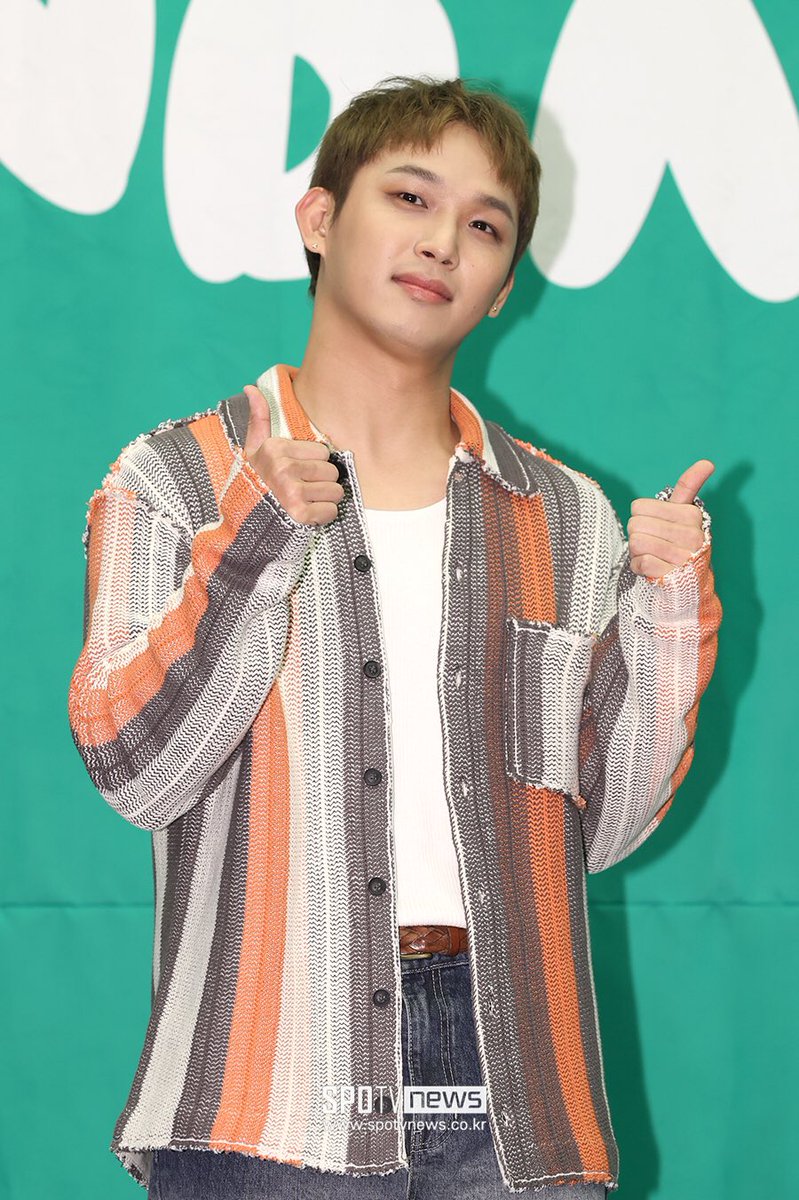 [BREAKING] #BTOB #LIM_HYUNSIK reportedly to have solo comeback in February

n.news.naver.com/entertain/arti…

#비투비 #임현식
<a href="/OFFICIALBTOB/">BTOB·비투비</a>