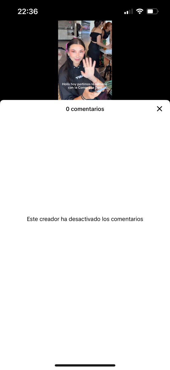 camimi26's tweet photo. Que opinamos que #Cmoran limita los comentarios de los tiktok recientes donde colabora la #Consuelouribe 🚩🚩🚩 avalan a esta tipa ☠️☠️☠️
#Funa #JusticiaParaAntonia #AntoniaBarra #Pradenas #Chile https://t.co/IHU759aS9t