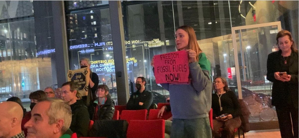 Extinction Rebellion Boston 🐝⌛🦋 tweet media