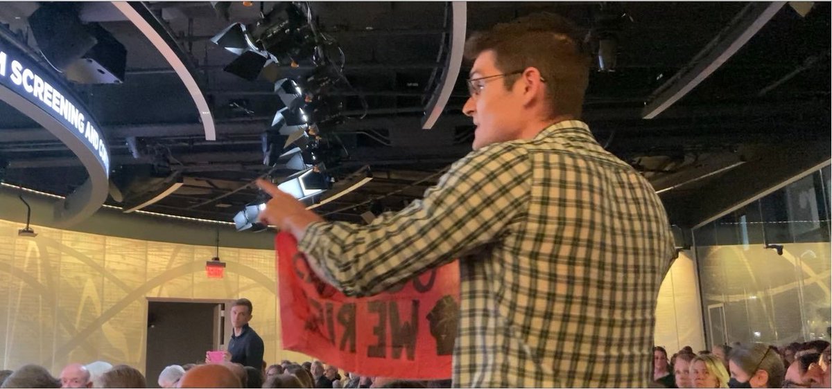 Extinction Rebellion Boston 🐝⌛🦋 tweet media