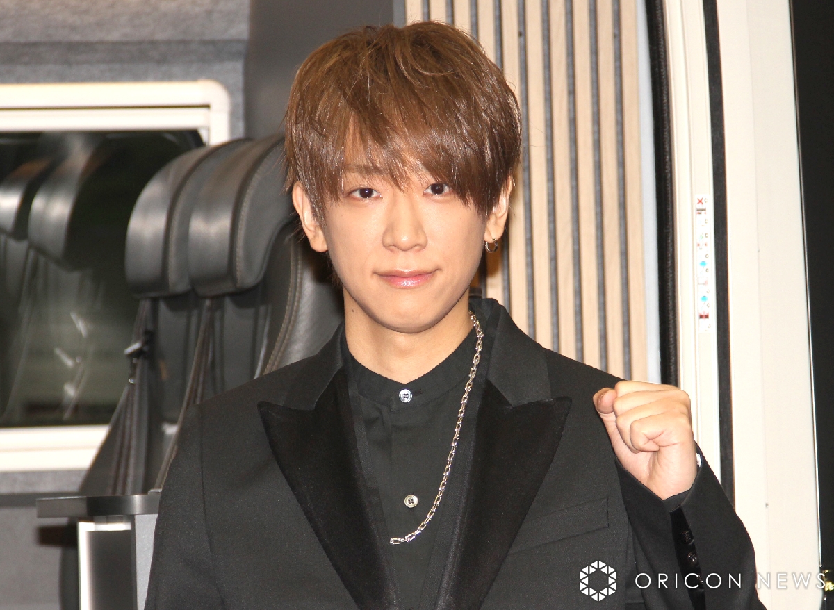 小山慶一郎、異例の取材席で記者対応に会場驚き❗いつの間にかこっそり