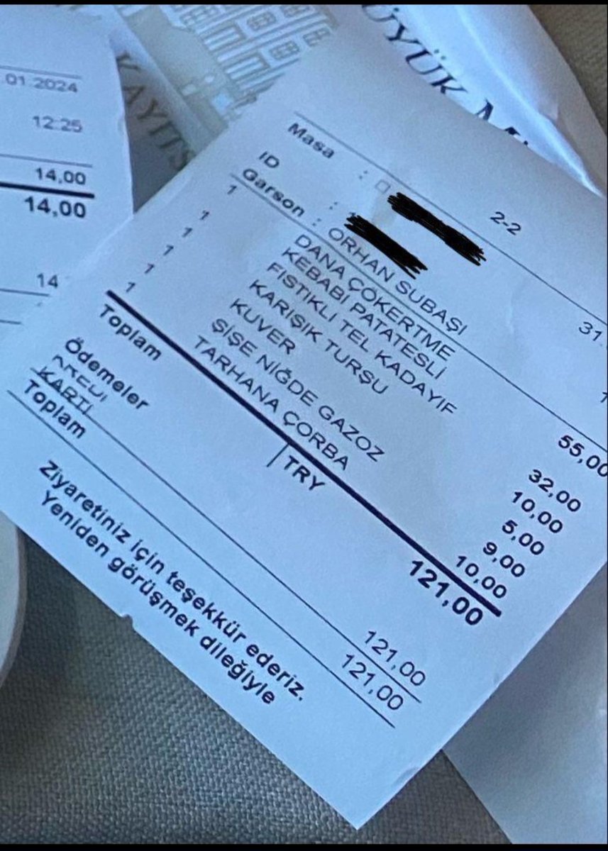 Meclisin Lokantasında bizim seçtiğimiz VEKİLLER 121 TL ye TIKABASA BOGAZINA KADAR DOYUYOR...

Oy verdiklerimiz böyle ise biz NEDEN AÇ'ız,NEDEN SEFİLiz

Burada bir YANLIŞ YOK mu.

İşte bu yanlışı düzeltmek boynumuzun borcu..

Artıķ sıra VATANDAŞda📌

#EmekliyimSandığıBekliyorum