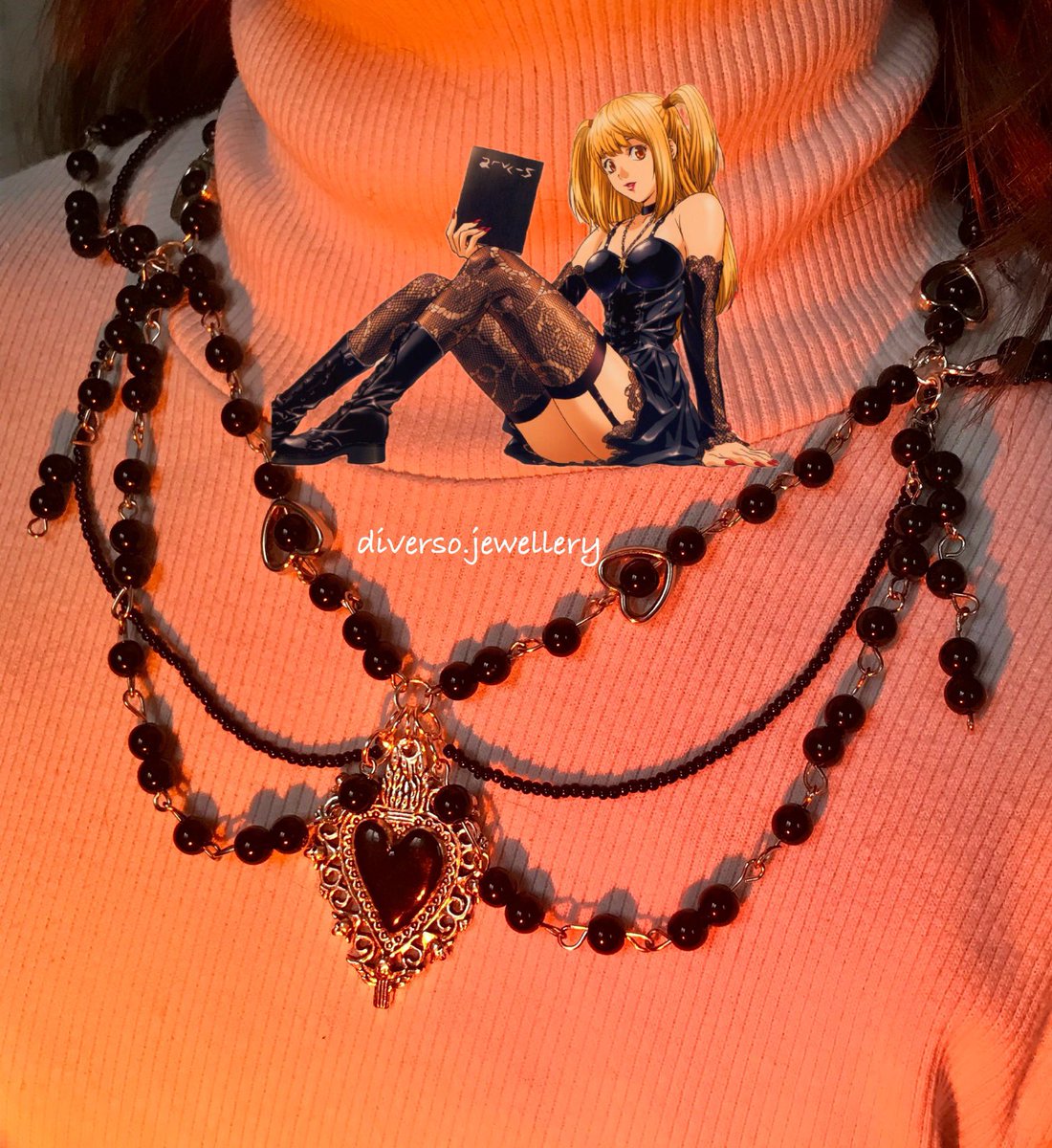 Misa Amane inspired necklace by “Death Note”
#DEATHNOTE #Goth 

Check it out👇🏻

diversojewelry.etsy.com/listing/167035…