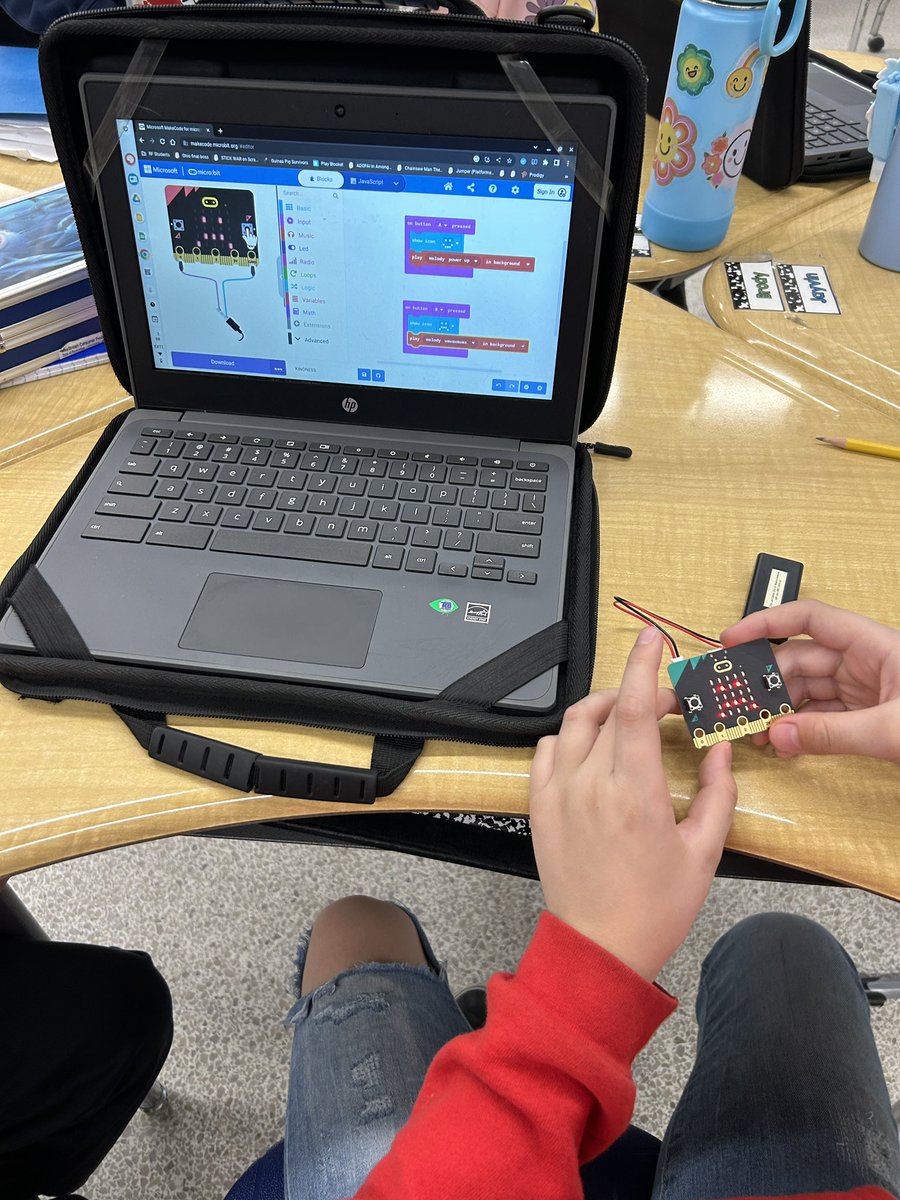 Lauren Taggart tweet media