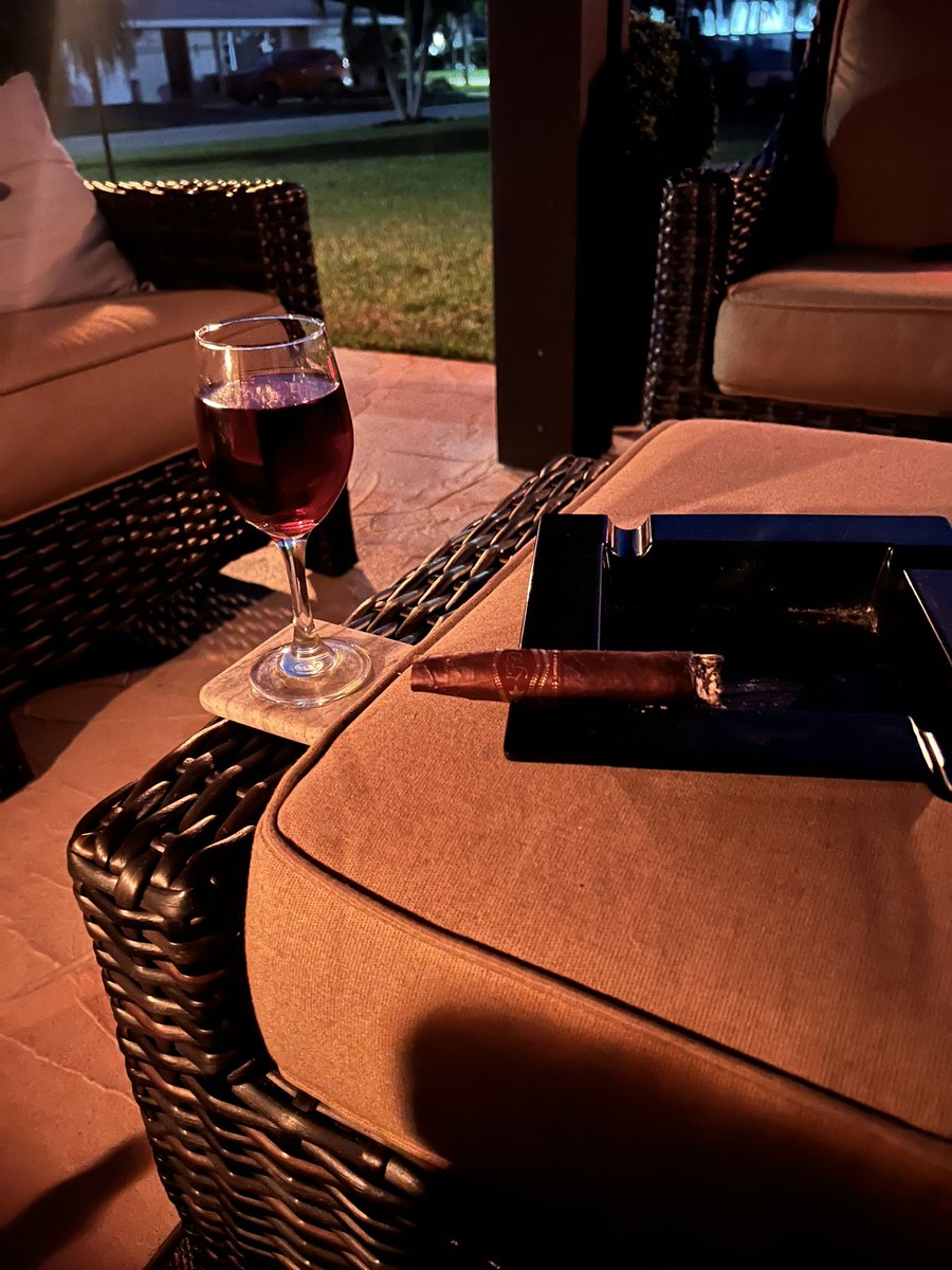 StogieC's tweet photo. The perfect setting to cap off the day. The Great taste of Wine along with the Aroma and Flavor or. @LFDcigars Capitulo II. 
Enjoy your Cigar the right way, any day https://t.co/TgO3VuX6WK