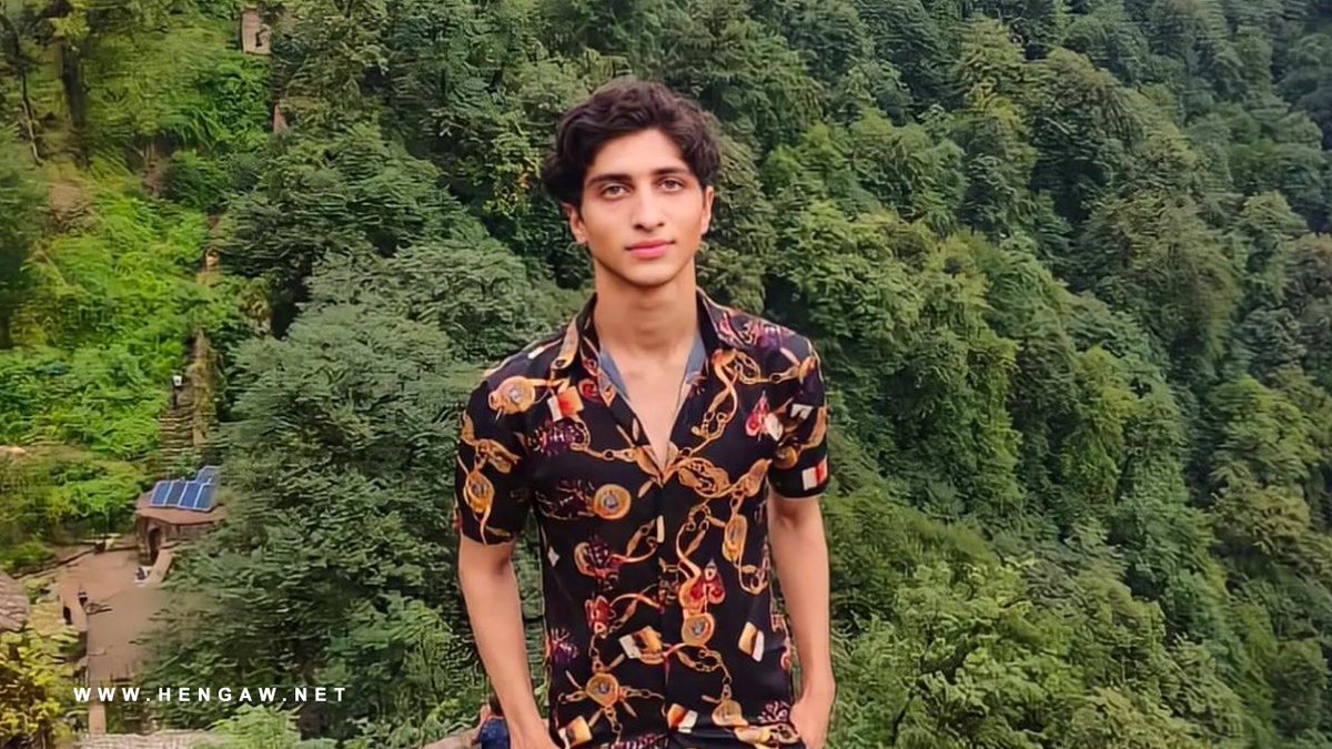 Hengaw_English's tweet photo. Iran: Sepehr Shirani, 18-jähriger balutscher Student wurde unter Folter der Geheimdienstkräfte der Revolutionsgarde in  der Provinz Zahedan getötet.  Sepehr Shirani, ein inhaftierter balutscher Student aus der Stadt Fanooch, verlor sein Leben im Gefängnis der Revolutionsgarde. Dieser 18-jährige Jugendliche wurde vor zwei Tagen festgenommen.

Vollständiger Bericht:
https://t.co/YKVZc1to8J