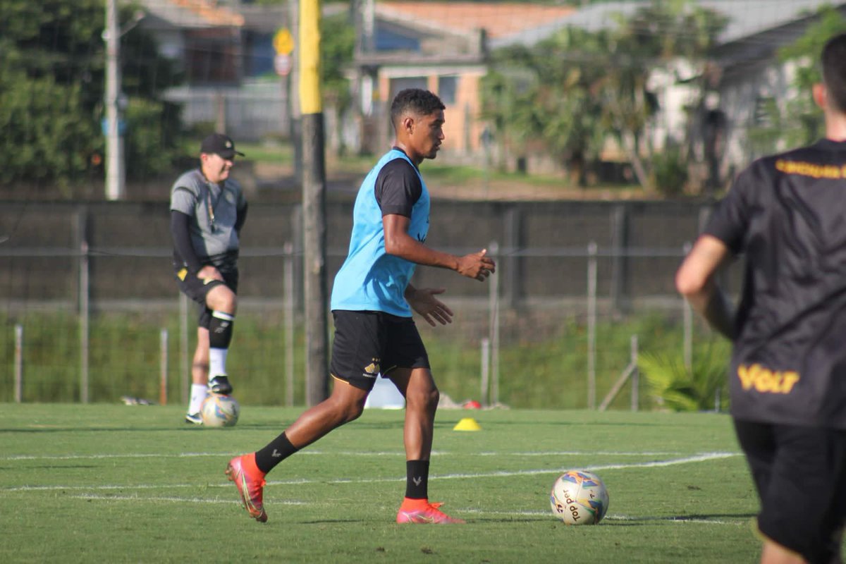 CriciumaEC's tweet photo. Reapresentação e preparação para a 5ª rodada do Catarinense ⚽️

📷 Celso da Luz | CEC

#CTdoTigre https://t.co/Zve1tTZng4