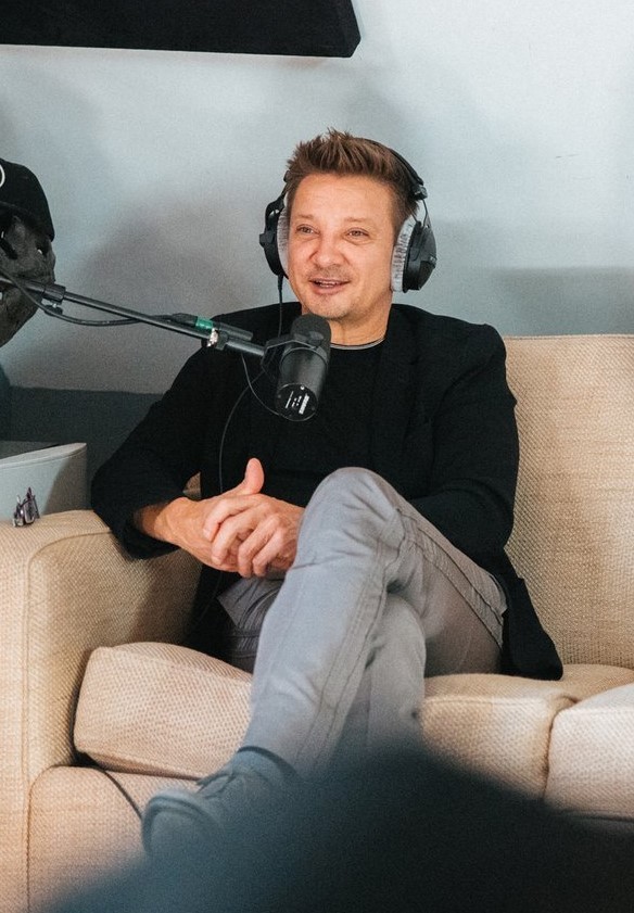 #TBThursday 
armchairexpertpod.com/pods/jeremy-re… 
(2021)