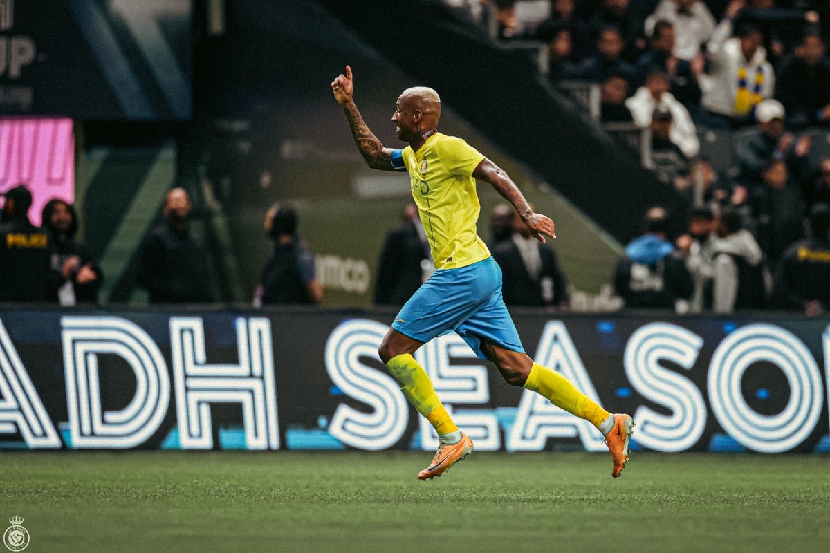 نُقدم لكم .. صاحب الهاتريـك الأول في Kingdom arena 🤩