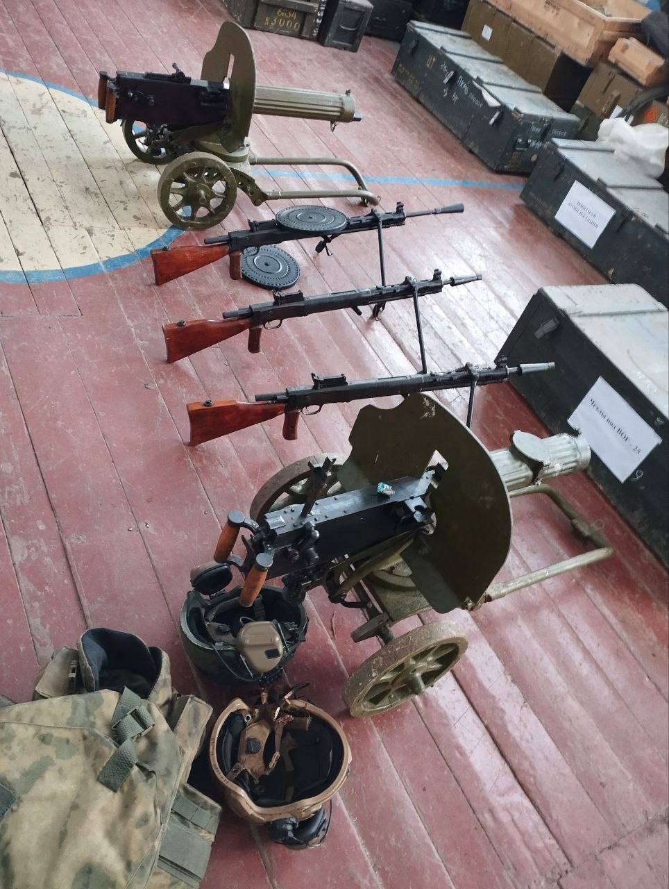 GFSCQzrWoAE-6N6?format=jpg&name=large