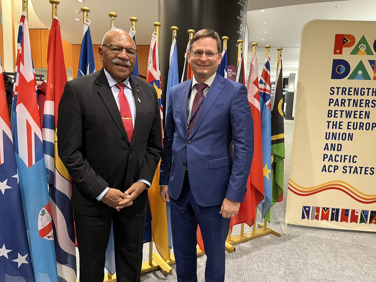 Edvardas Bumsteinas, CFA (@bankininkas) on Twitter photo Delighted to meet with HE <a href="/slrabuka/">Prime Minister Sitiveni Rabuka</a> PM of Fiji 🇫🇯 at the EU Pacific Day in Brussels. We discussed <a href="/EIBGlobal/">EIB Global - account inactive</a> investments in the country and reflected on the important role of the <a href="/EIB/">European Investment Bank</a> Regional Pacific Office in Suva. Delighted to meet with HE <a href="/slrabuka/">Prime Minister Sitiveni Rabuka</a> PM of Fiji 🇫🇯 at the EU Pacific Day in Brussels. We discussed <a href="/EIBGlobal/">EIB Global - account inactive</a> investments in the country and reflected on the important role of the <a href="/EIB/">European Investment Bank</a> Regional Pacific Office in Suva.