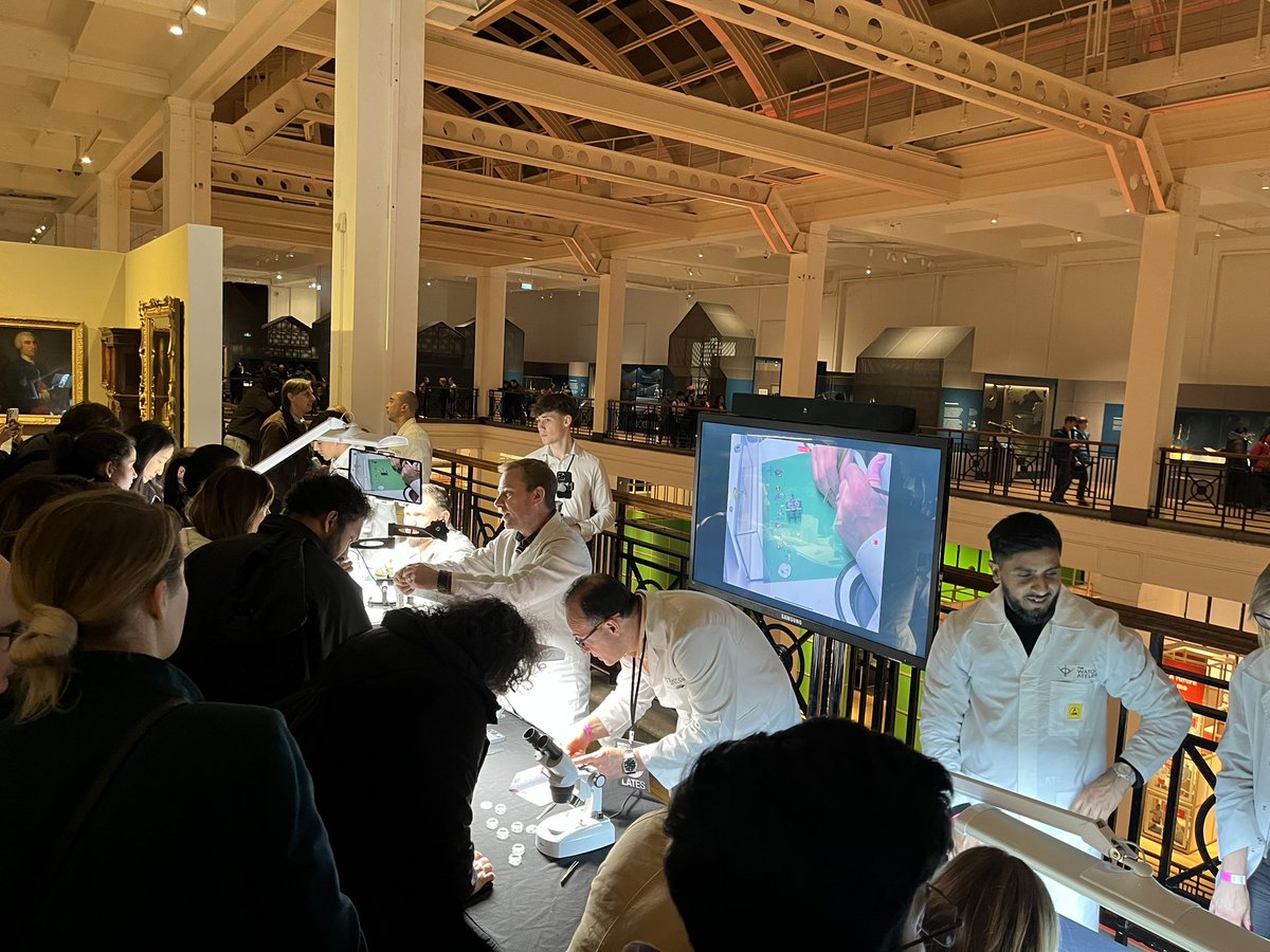 bernarddonoghue's tweet photo. LOVING the #Lates @sciencemuseum tonight - bubbles, Tesla, space exploration, horology, Chinese clocks and the most fascinating talk about the Chinese 🇨🇳 economy - The New China Playbook -  by @KeyuJin. Great night. https://t.co/4Qjjtc6UPT