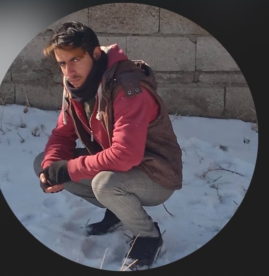 Şunun tipe bak anasınısiktiğiminhabeşmaymunuorosbuevladı bu anasınısiktilerimin hepsinin soyunu kurutacaksın anasınısiktiğimin terörist orosbuevladı bir kamyon dolusu sövsem içim soğumayacak be anasını siktiminevladı seni doğuran ananın ta amına koyayyım piç kurusu seni